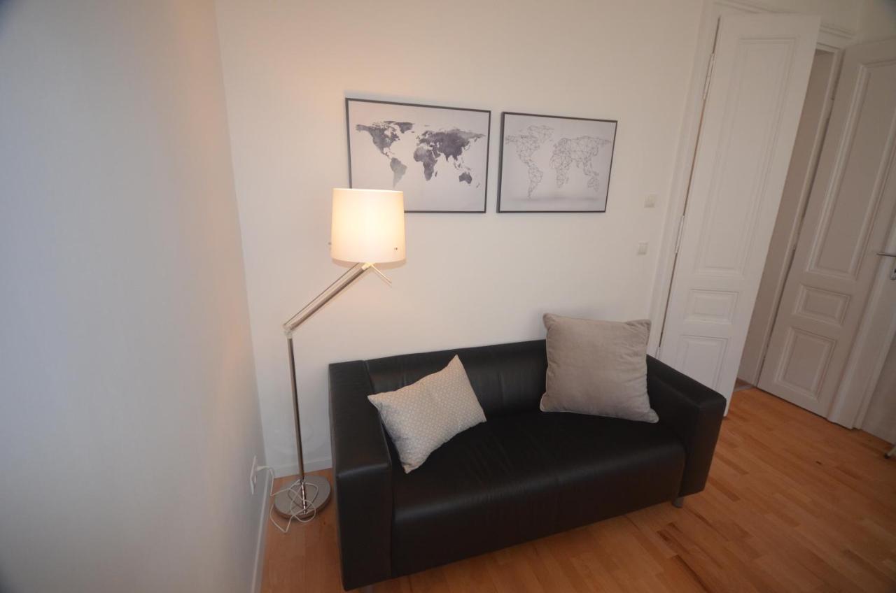 Charmante Altbauapartments Apostelgasse ウィーン エクステリア 写真
