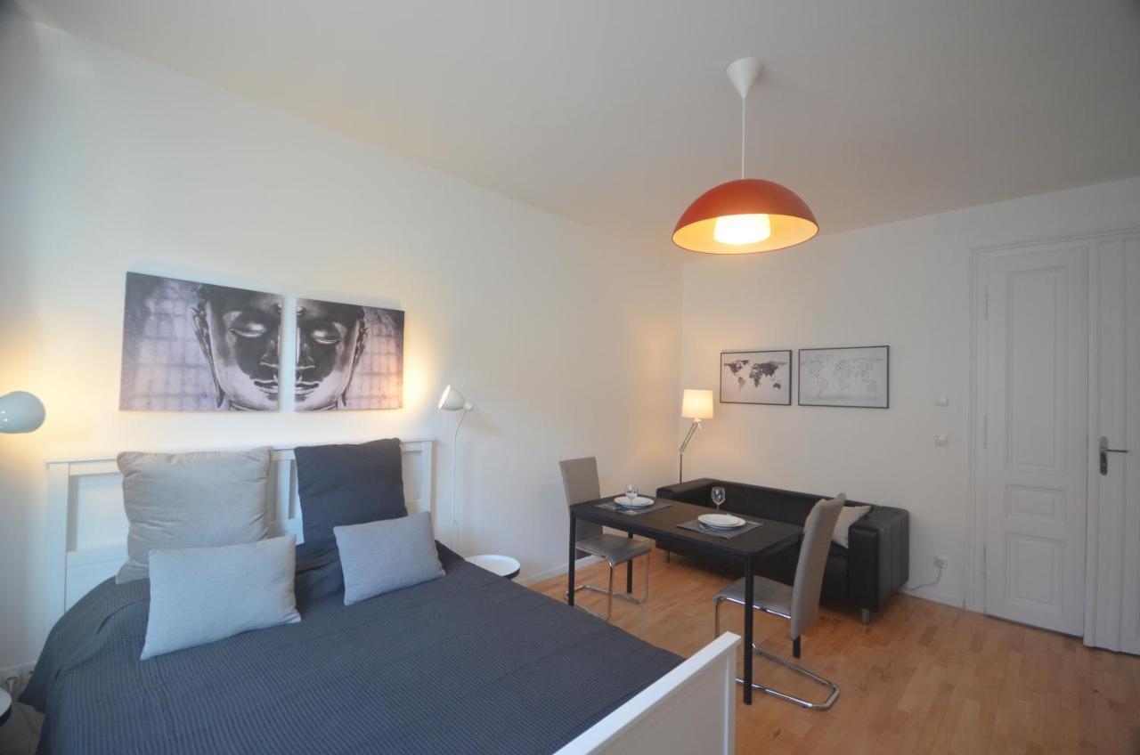 Charmante Altbauapartments Apostelgasse ウィーン エクステリア 写真
