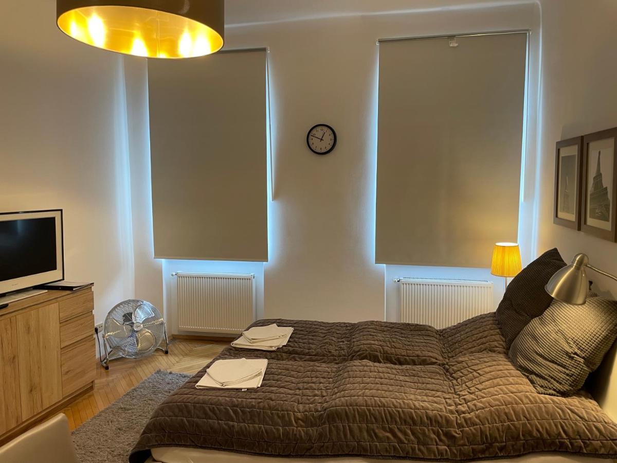 Charmante Altbauapartments Apostelgasse ウィーン エクステリア 写真