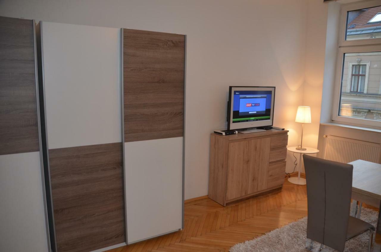 Charmante Altbauapartments Apostelgasse ウィーン エクステリア 写真