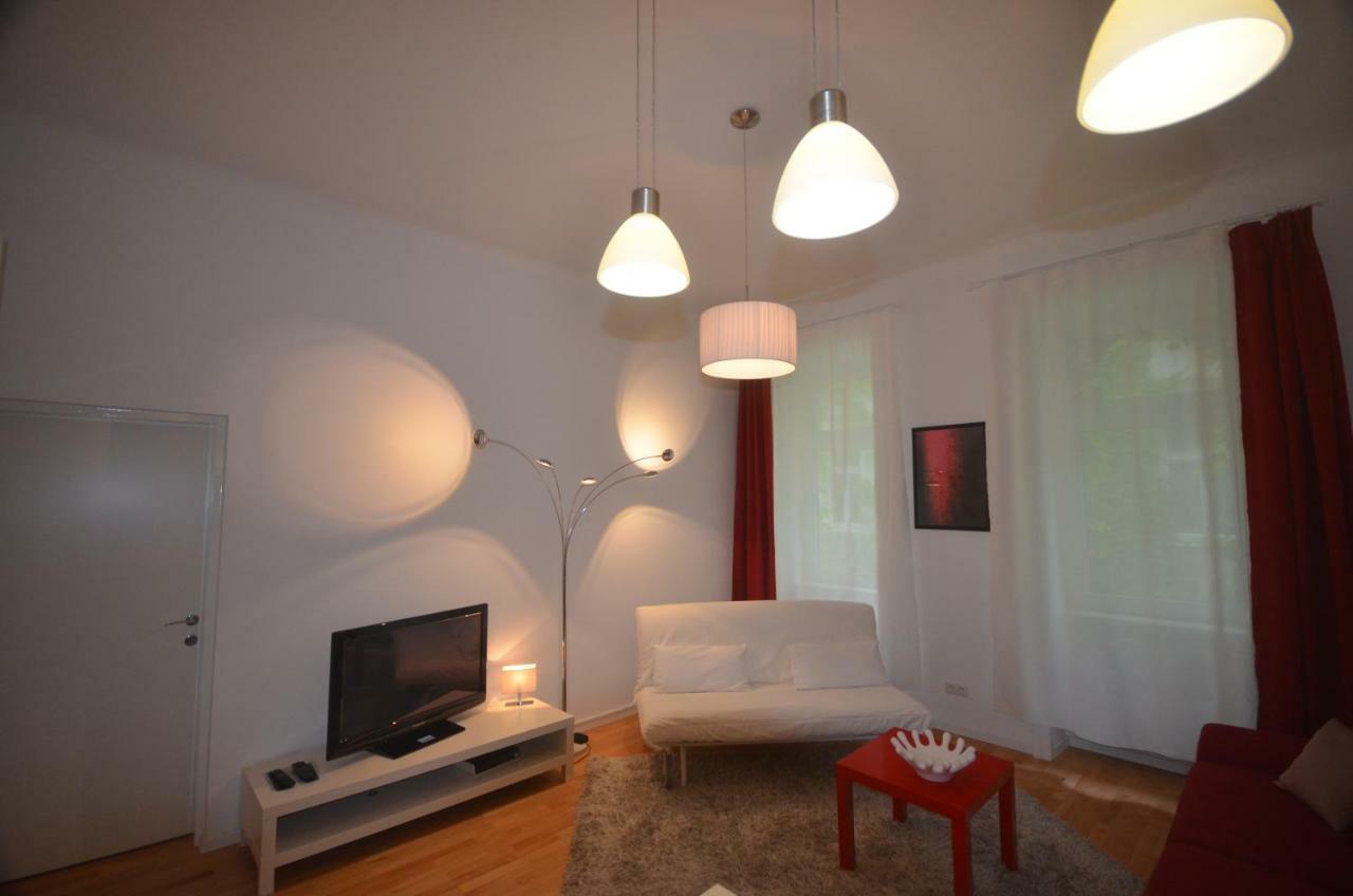 Charmante Altbauapartments Apostelgasse ウィーン エクステリア 写真